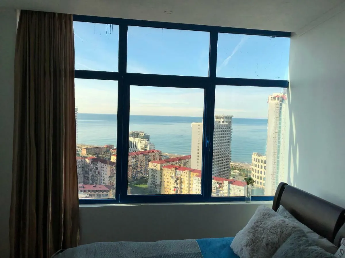 Cozy Bright Apartment With Amazing Sea View Батуми